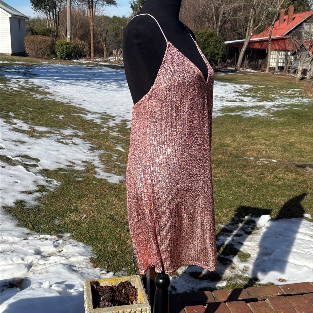 Victoria’s Secret NEW Sequin Party Rose Gold Sparkle Mini Slip Dress Large - Picture 8 of 13